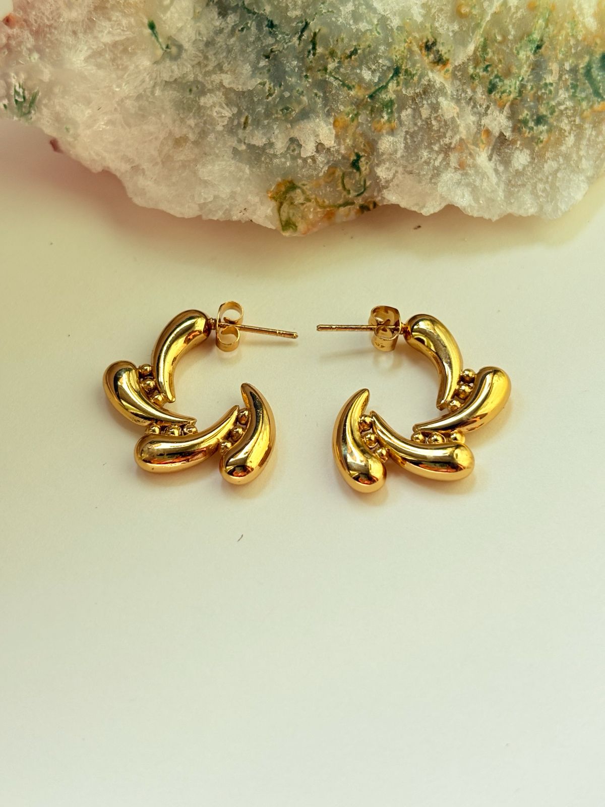 FREYA HOOPS EARRINGS