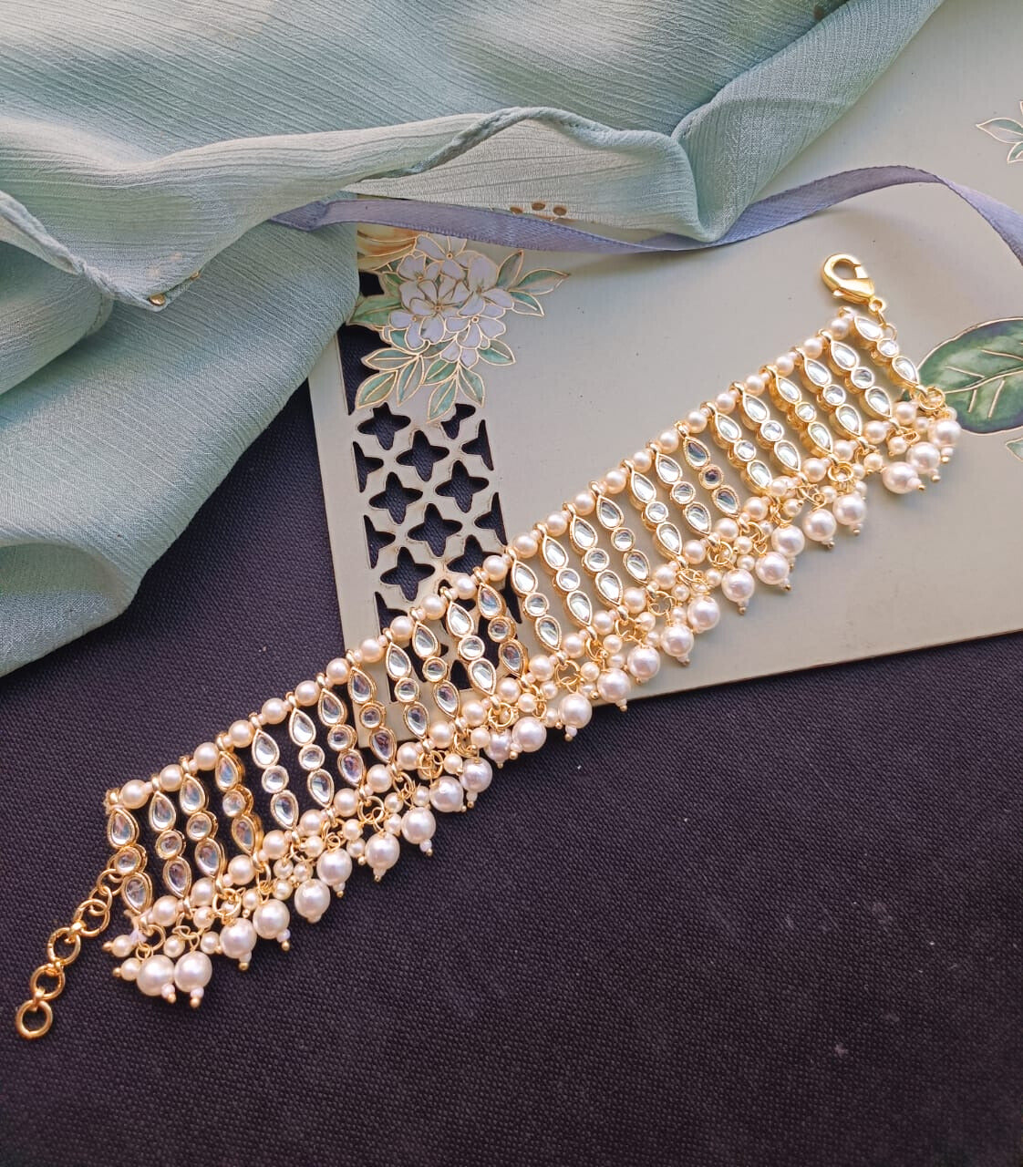 KANIKA KUNDAN BRACELET