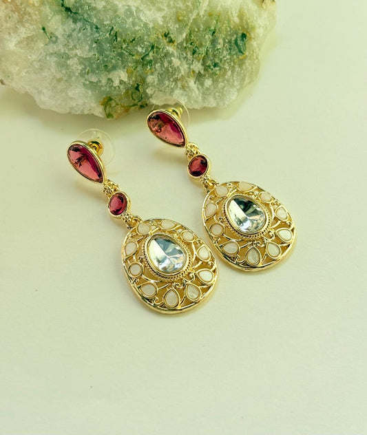 ELEGANT NOIR DROP EARRINGS