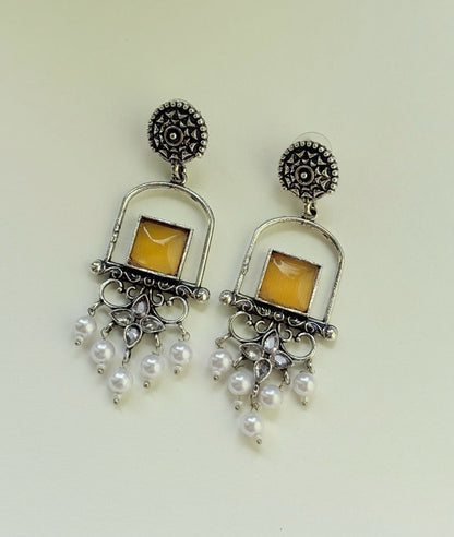 VINATAGE OXIDIZED SILVER STONE & PEARL STATEMENT EARRINGS