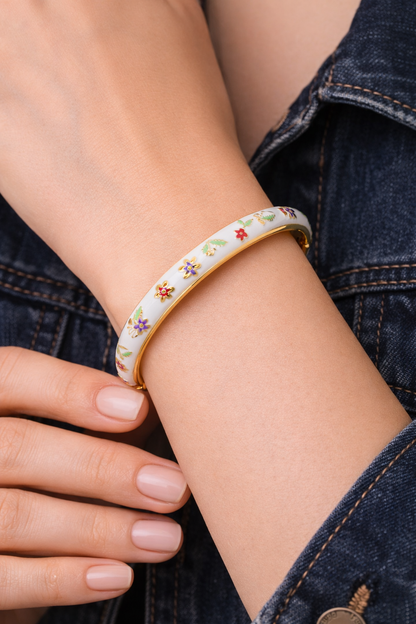 ELEGANT LUXE FLOWER WHITE BANGLE BRACELET