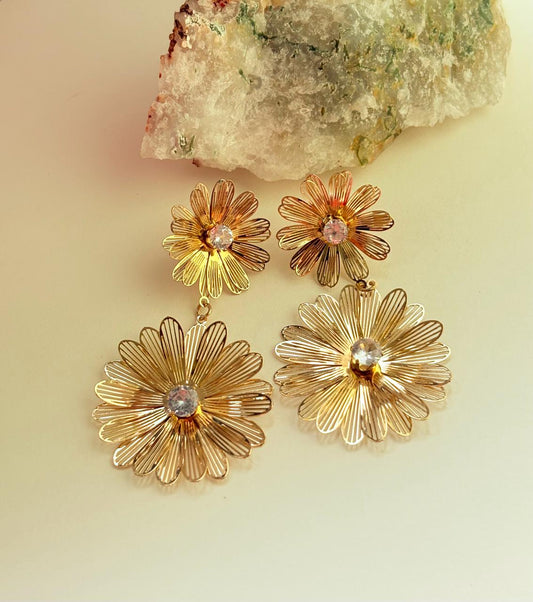 DOUBLE LAYRED FLOWER DANGLRES
