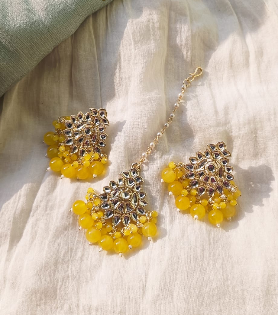 TIYARA KUNDAN TIKKA SET