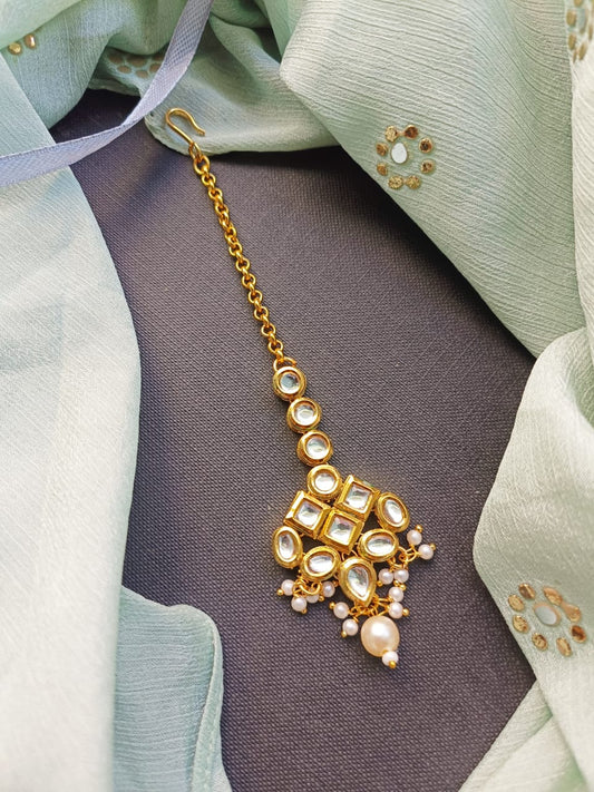 NIDHI KUNDAN MANGTIKA