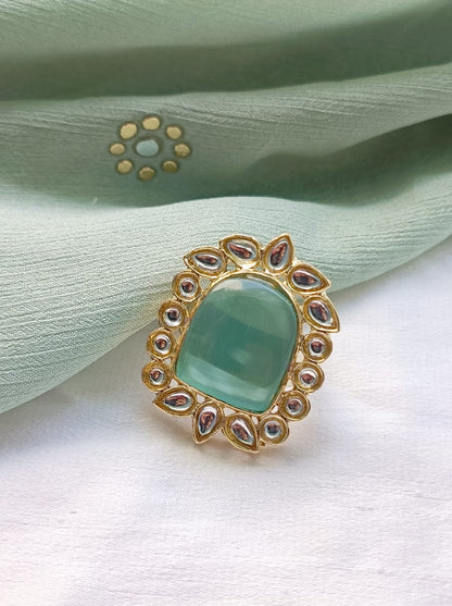 DESI SWAG FINGER RING