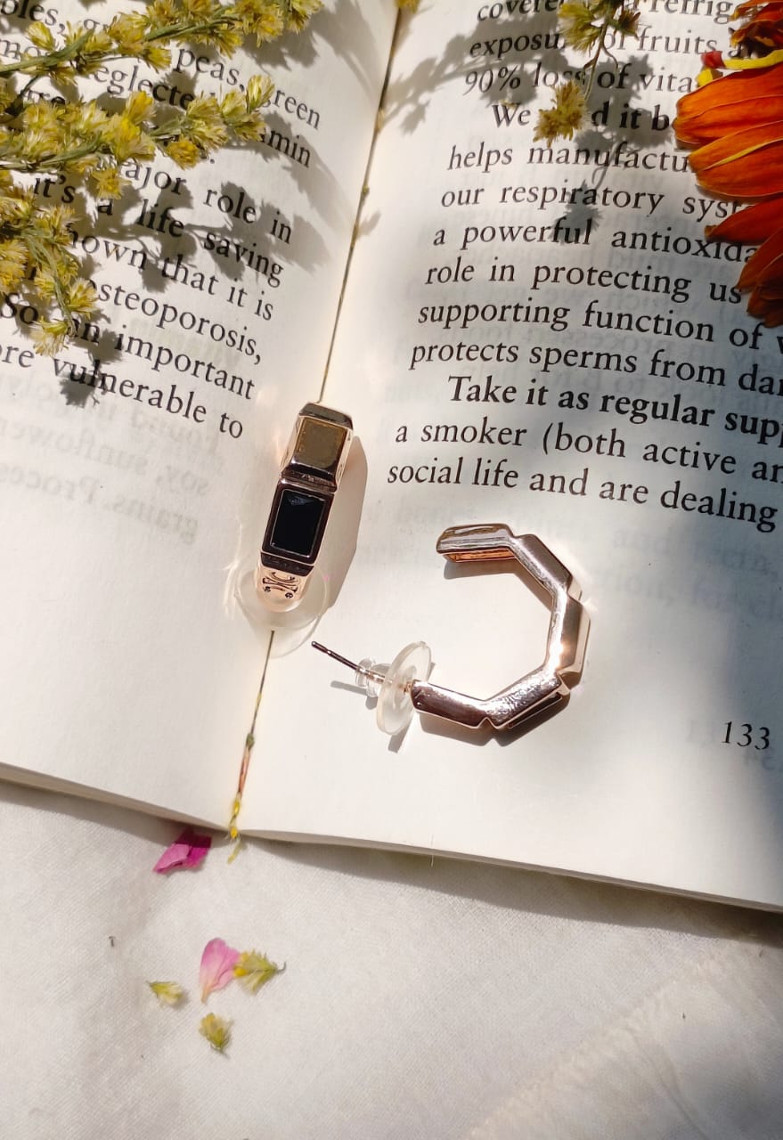 ISLA ROSE GOLD HOOPS