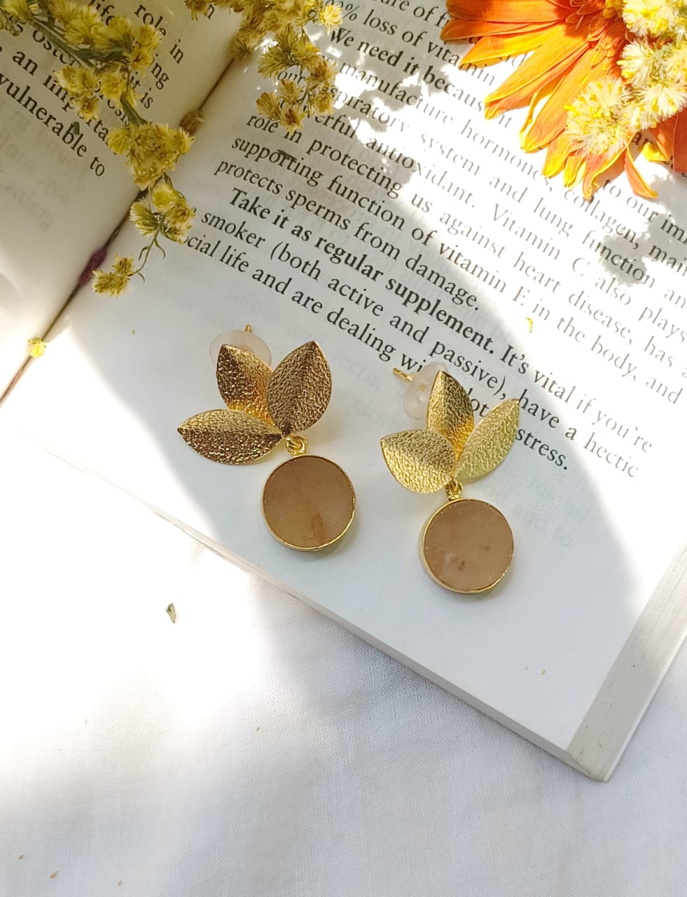 MOH DRUZY STONE EARRINGS