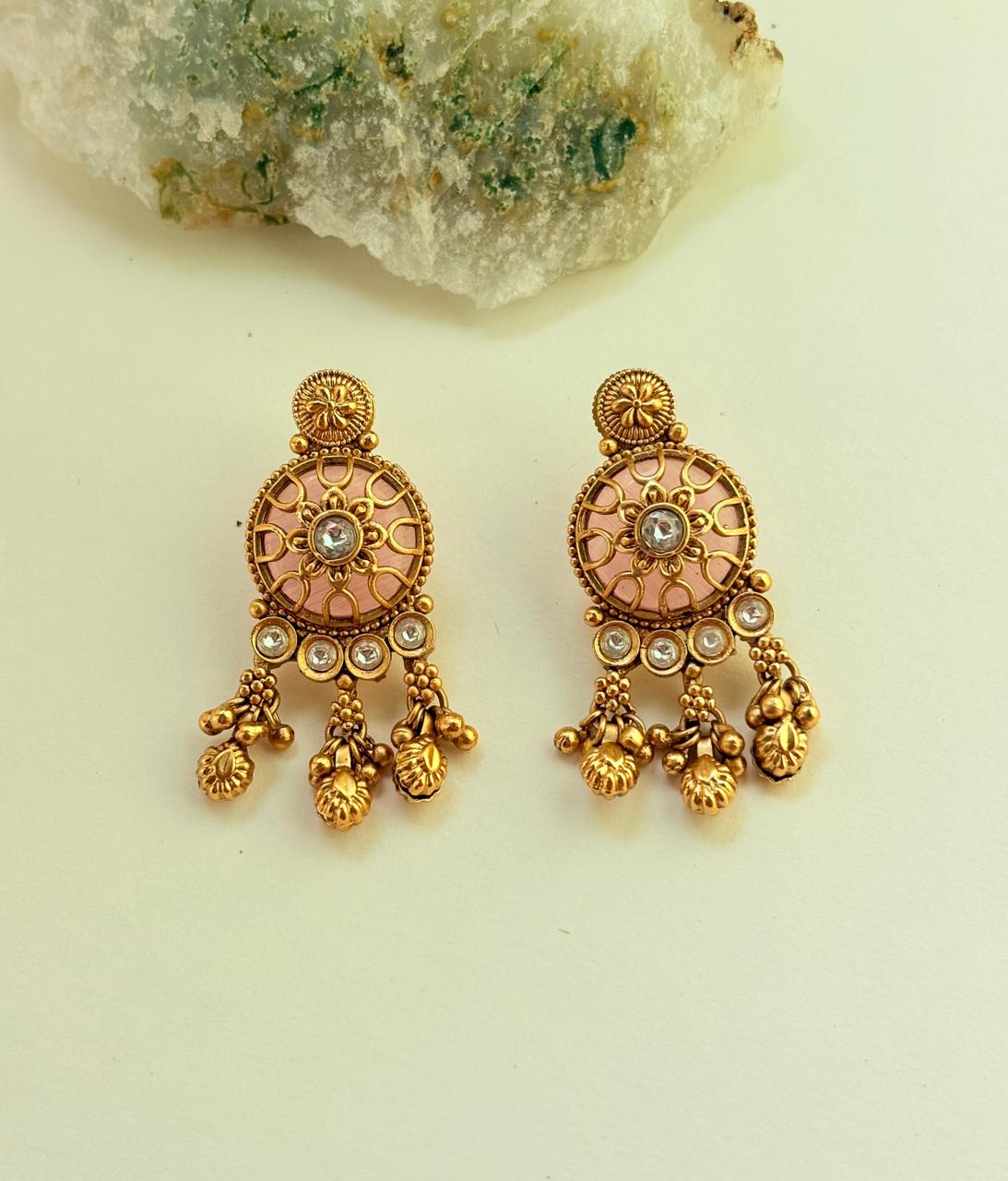 HERITAGE PINK STONE EARRINGS