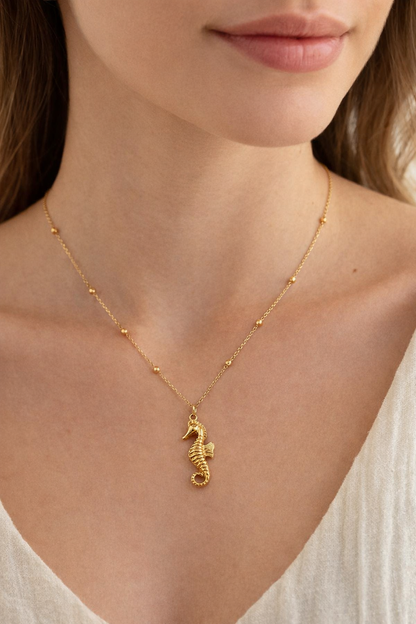GOLDEN SEAHORSE CHARM NECKLACE