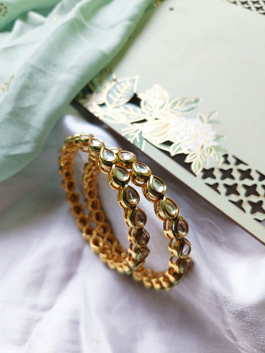 SHOBHANA KUNDAN BANGLES
