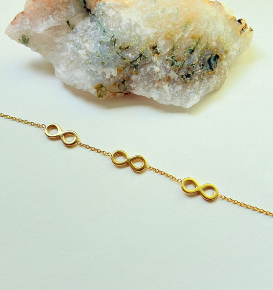 INFINITY GLOW BRACELET